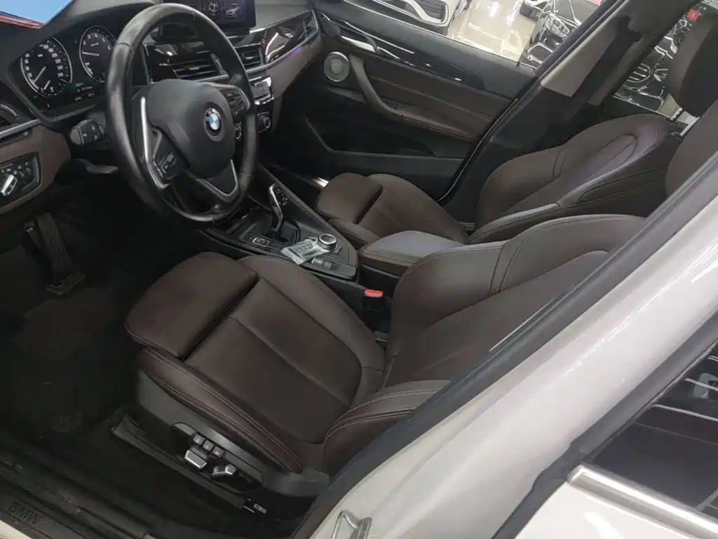 BMW X1 2021 sDrive20Li Fashion Model купить на сайте DeffCars