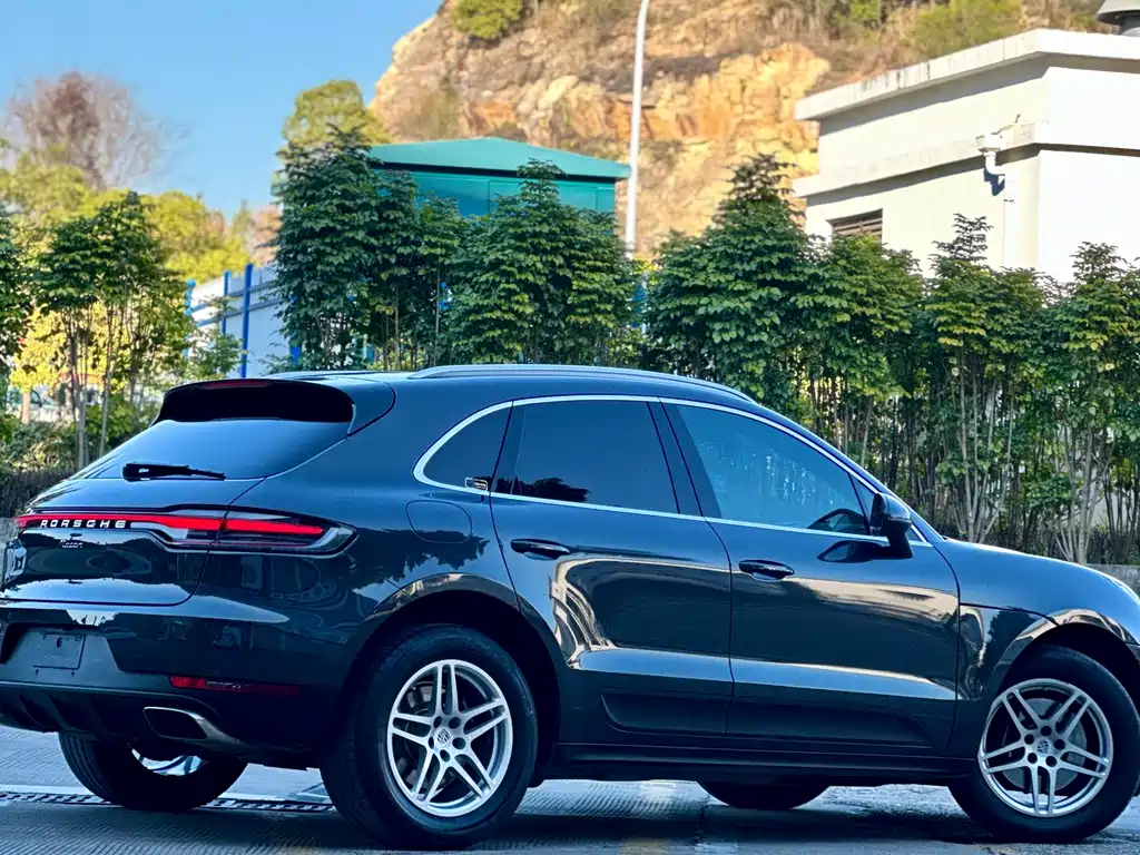Macan 2018 Macan 2.0T купить на сайте DeffCars