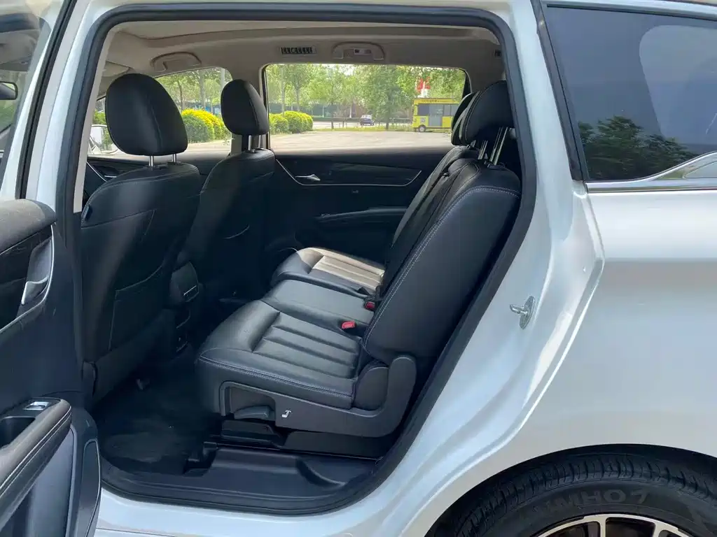 Song MAX 2017 1.5T automatic smart connection elite 7 seats купить на сайте DeffCars