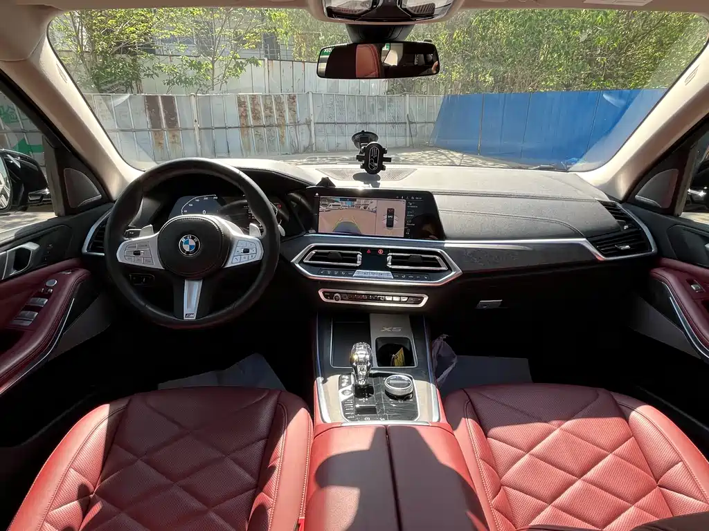 BMW X5 2023 xDrive 30Li Exclusive M Sports Package купить на сайте DeffCars