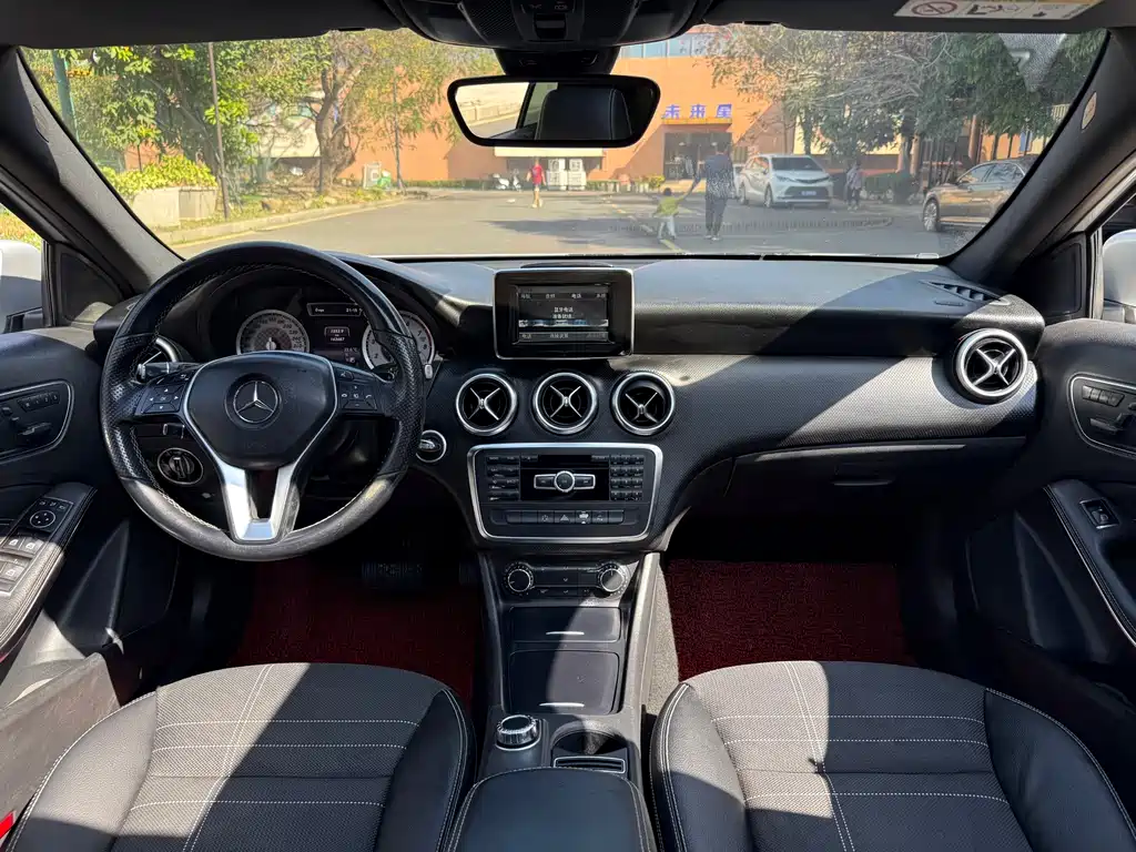 Mercedes-Benz A-Class Imported 2013 A 260 Sports Model купить на сайте DeffCars