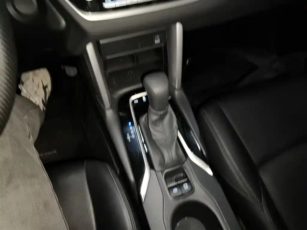 Fenglanda 2024 2.0L CVT Elite Edition купить на сайте DeffCars