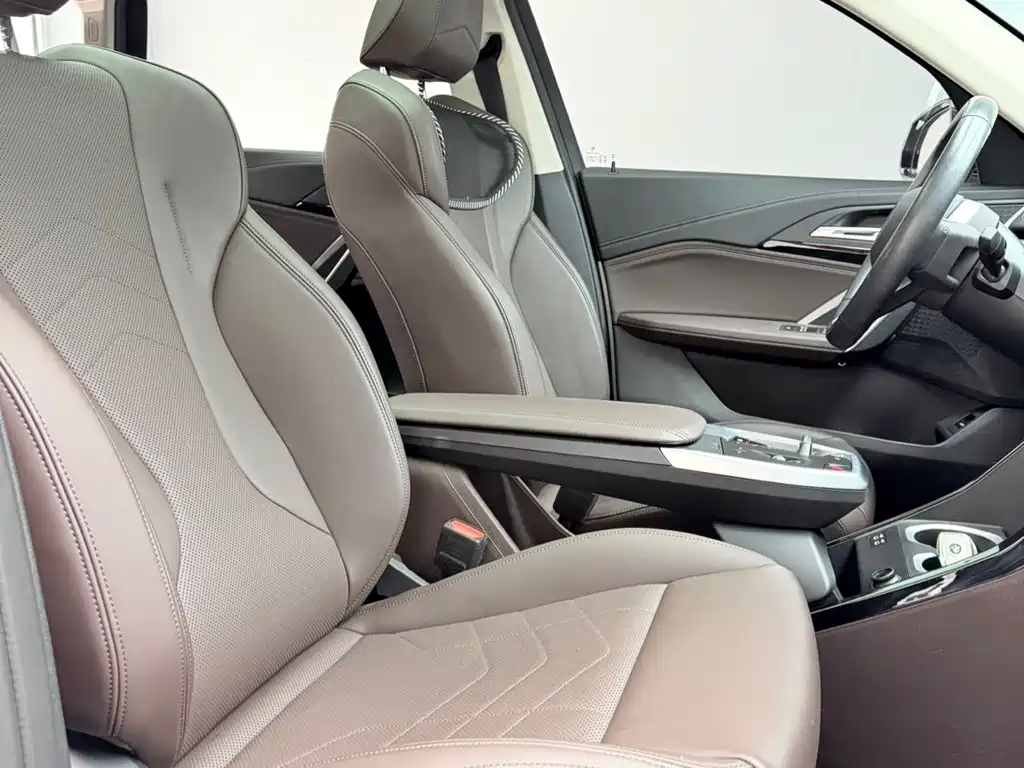 BMW X1 2023 sDrive20Li X Design Package купить на сайте DeffCars
