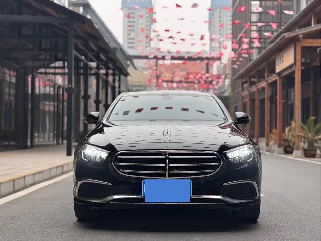 Mercedes-Benz E-Class 2023 E 300 L Luxury Model купить на сайте DeffCars