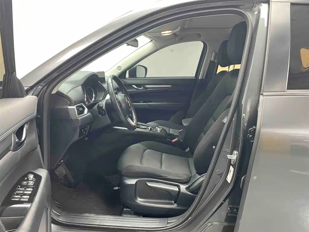 Mazda CX-5 2020 facelift 2.0L automatic two-wheel drive smart model купить на сайте DeffCars