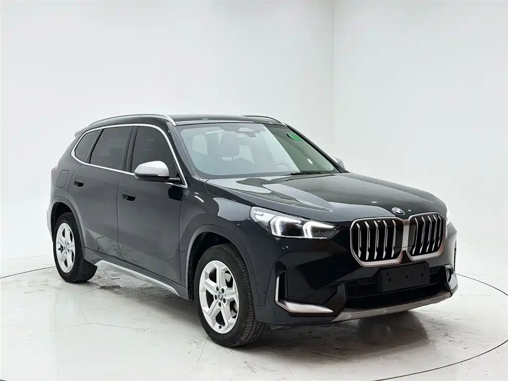 BMW X1 2023 sDrive20Li X Design Package купить на сайте DeffCars
