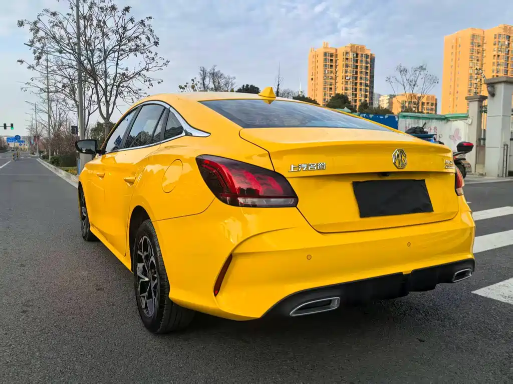 MG5 2021 facelift 180DVVT CVT Youth Deluxe Edition купить на сайте DeffCars