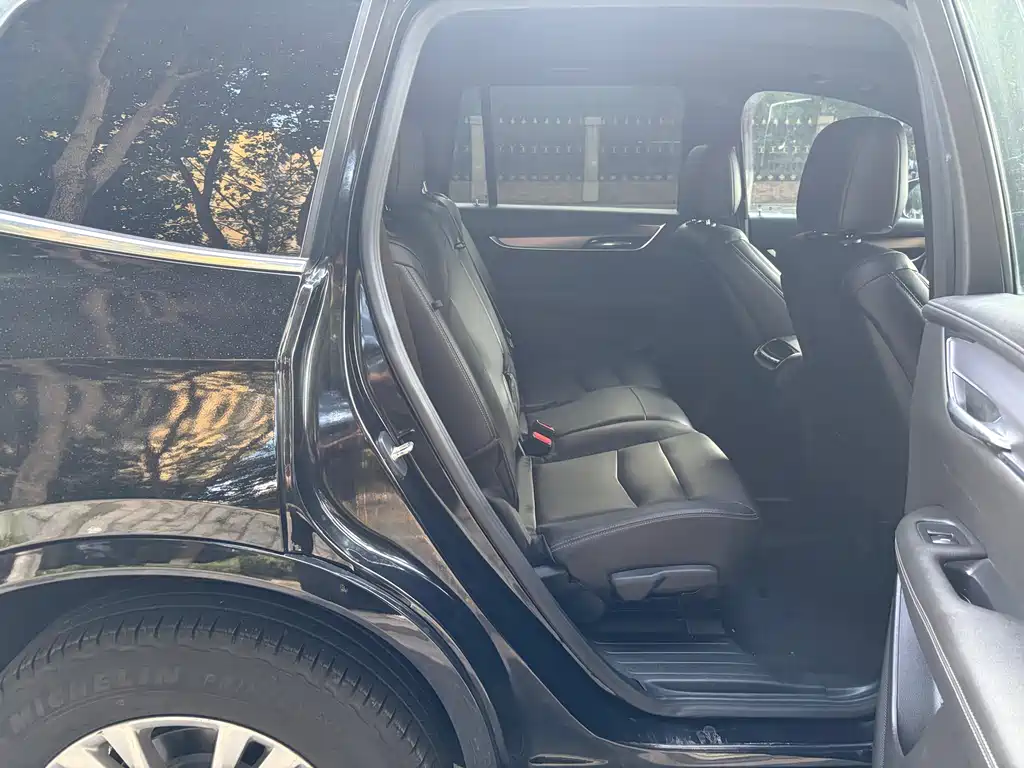 Cadillac XT6 2021 28T seven-seat four-wheel drive luxury model купить на сайте DeffCars