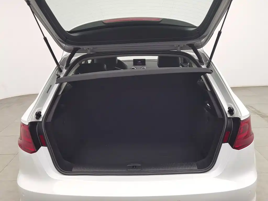 Audi A3 2014 Sportback 35 TFSI automatic fashion model купить на сайте DeffCars