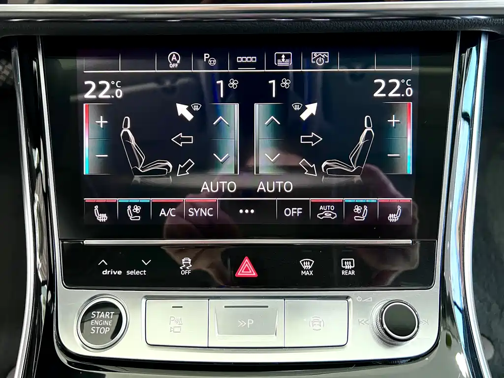Audi A8 2025 A8L 50 TFSI quattro Premium Selection купить на сайте DeffCars