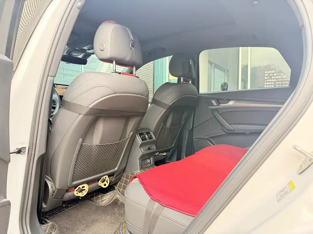 Audi Q5L Sportback 2024 40 TFSI luxury model купить на сайте DeffCars
