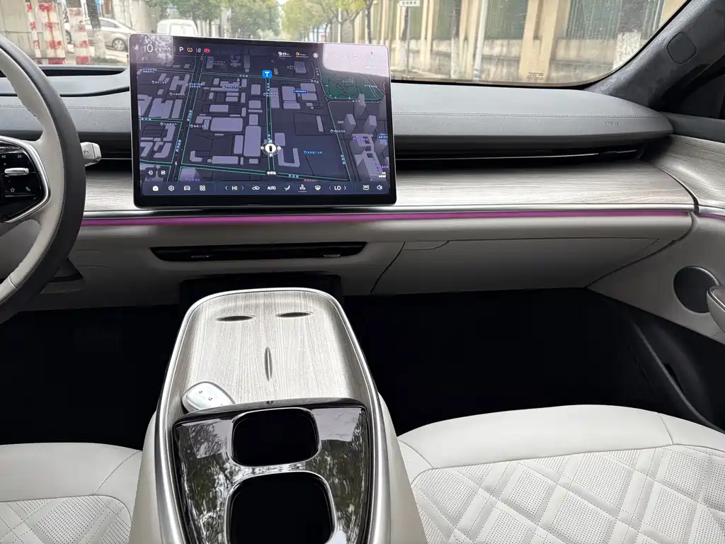 Changan Qiyuan A07 2023 model extended range 200 Air купить на сайте DeffCars