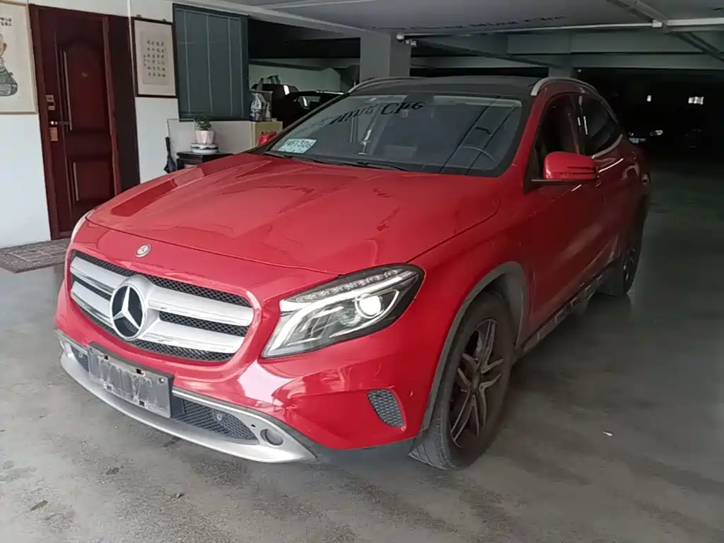 Mercedes-Benz GLA 2016 GLA 200 Fashion Model купить на сайте DeffCars