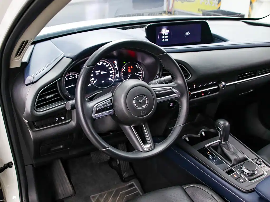 Mazda CX-30 2022 2.0L automatic quality model купить на сайте DeffCars