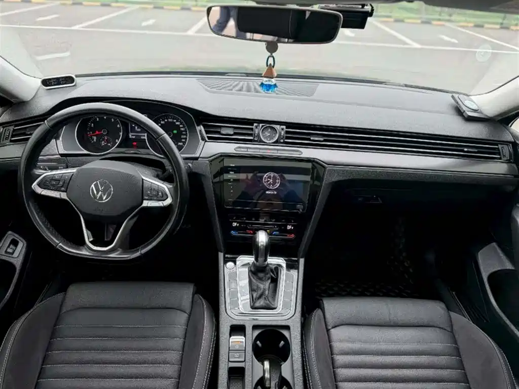 Magotan 2020 330TSI DSG leading model купить на сайте DeffCars
