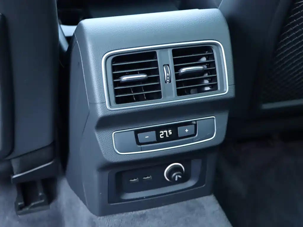 Audi Q5L 2020 45 TFSI exclusive fashion model купить на сайте DeffCars