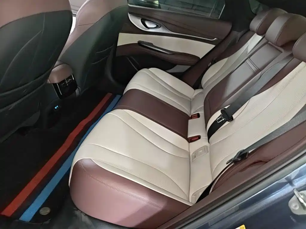 Seal 2023 DM-i 1.5L 121km premium model купить на сайте DeffCars