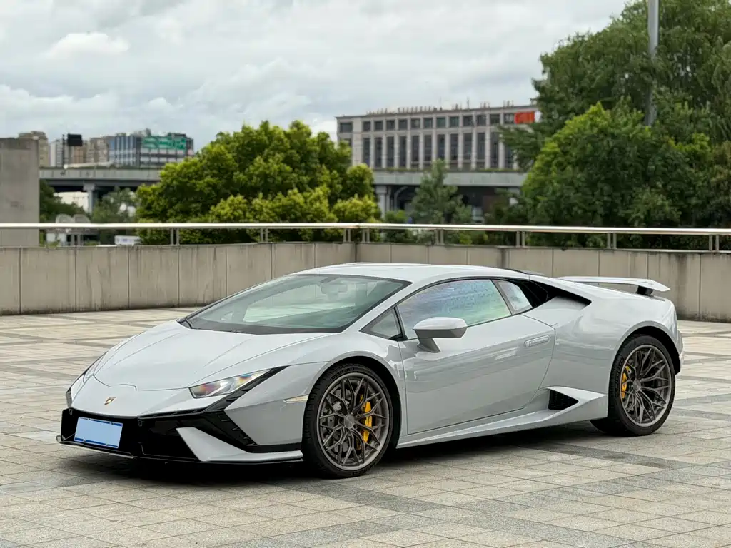 Huracán 2016 Huracán Coupe купить на сайте DeffCars