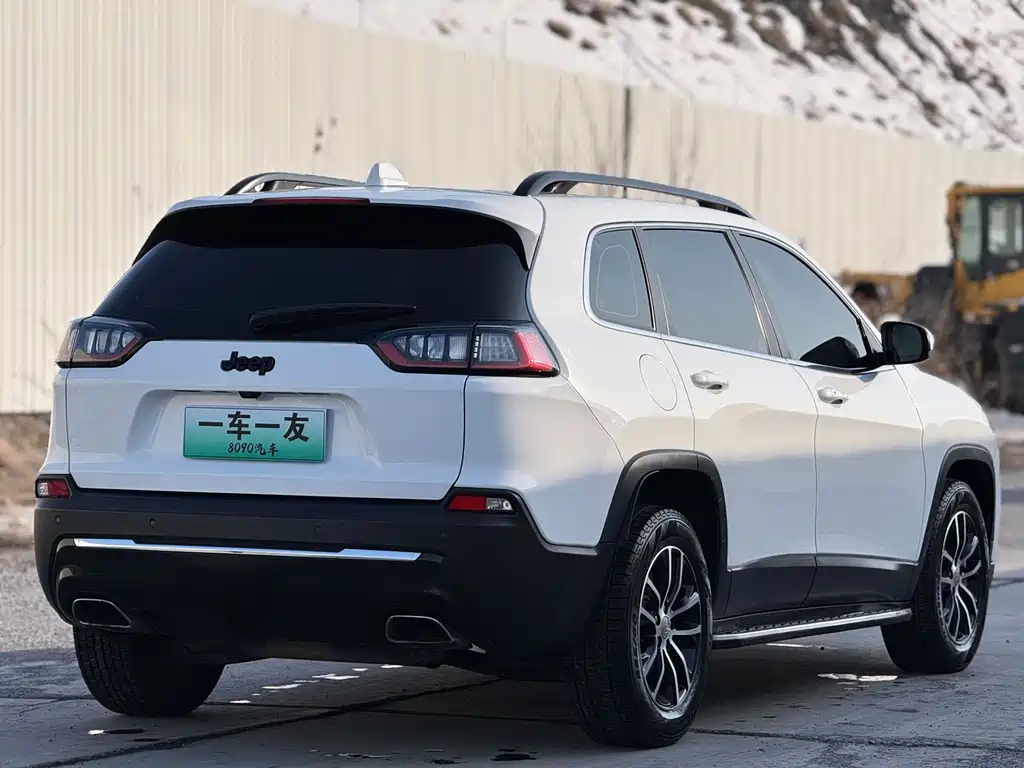 Liberty Light 2019 2.0T 2WD Intelligent Edition National V купить на сайте DeffCars
