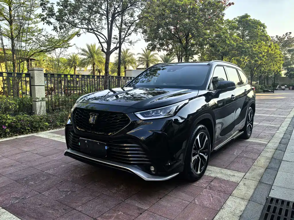 Crown Lufang 2021 2.5L HEV four-wheel drive flagship version купить на сайте DeffCars