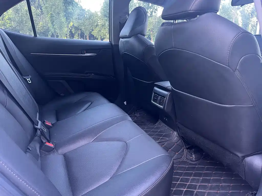 Camry 2021 2.0G Deluxe Edition купить на сайте DeffCars