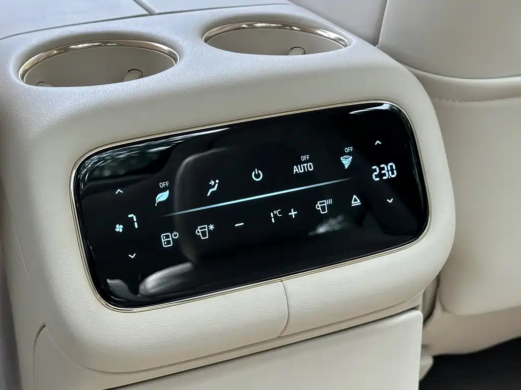 Zhiji LS9 2026 66 Ultra купить на сайте DeffCars