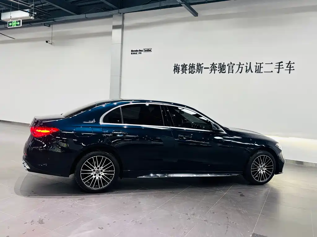 Mercedes-Benz C-Class 2024 facelift three C 260 L sports version купить на сайте DeffCars
