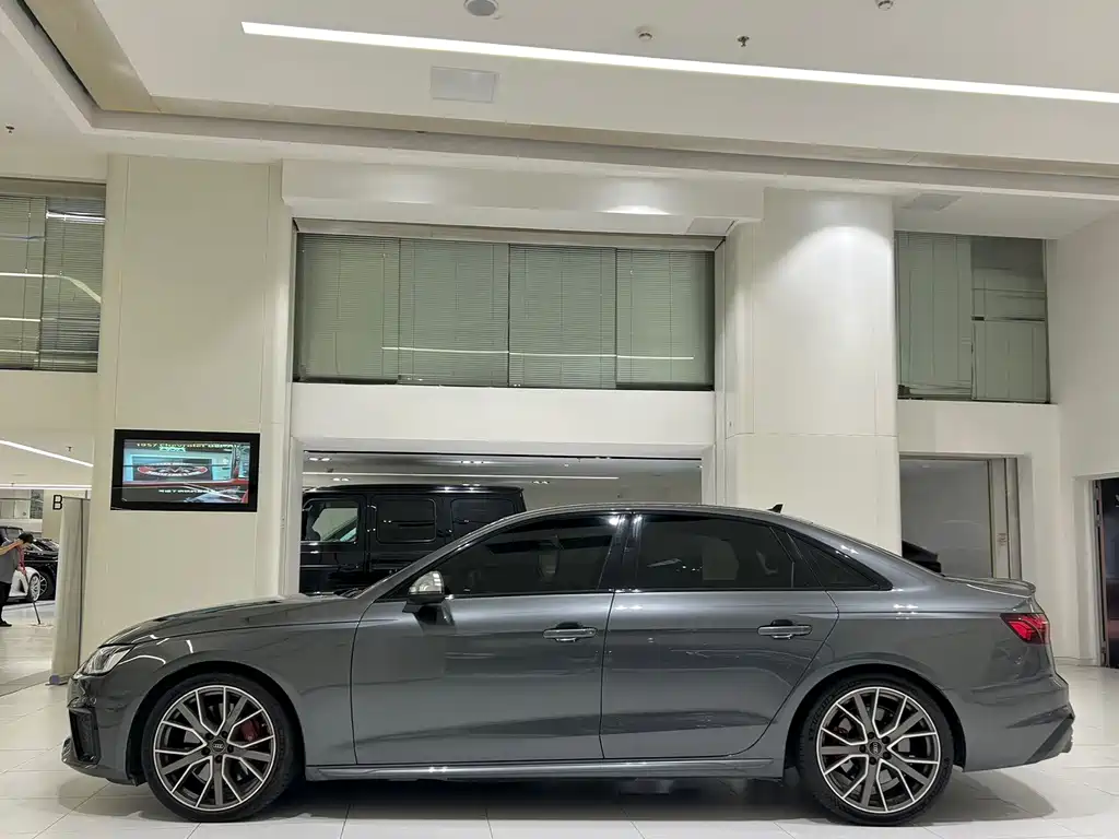 Audi S4 2023 3.0TFSI купить на сайте DeffCars