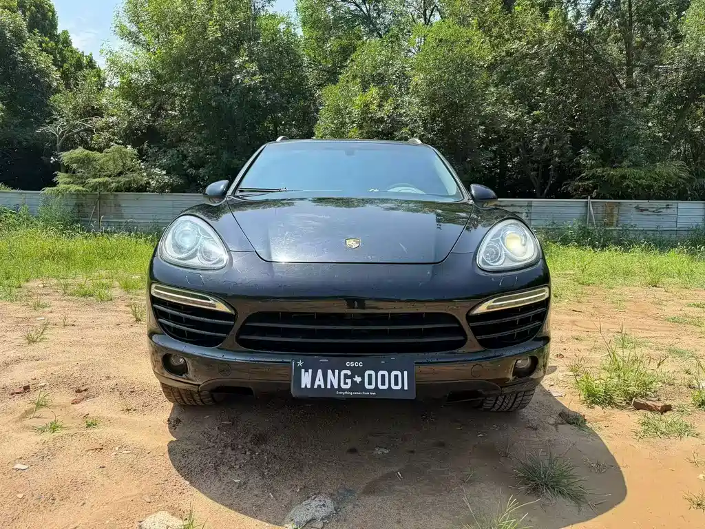 Cayenne 2014 Cayenne Platinum Edition 3.0T купить на сайте DeffCars