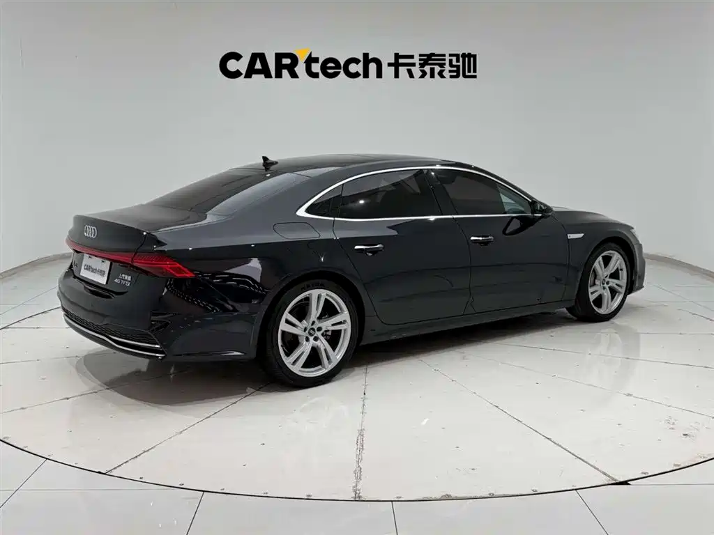 Audi A7L 2022 45 TFSI S-line Dream Future Edition купить на сайте DeffCars