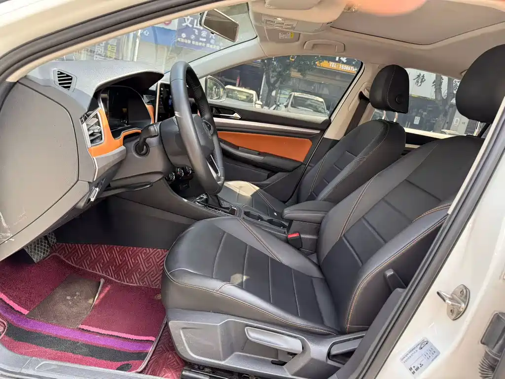 Bora 2023 200TSI DSG Smart Travel Edition купить на сайте DeffCars