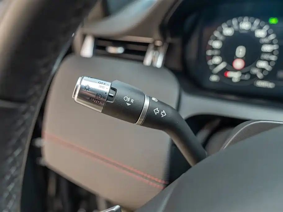 Discovery Sport 2022 249PS R-Dynamic SE Performance Technology Edition 5-seater купить на сайте DeffCars