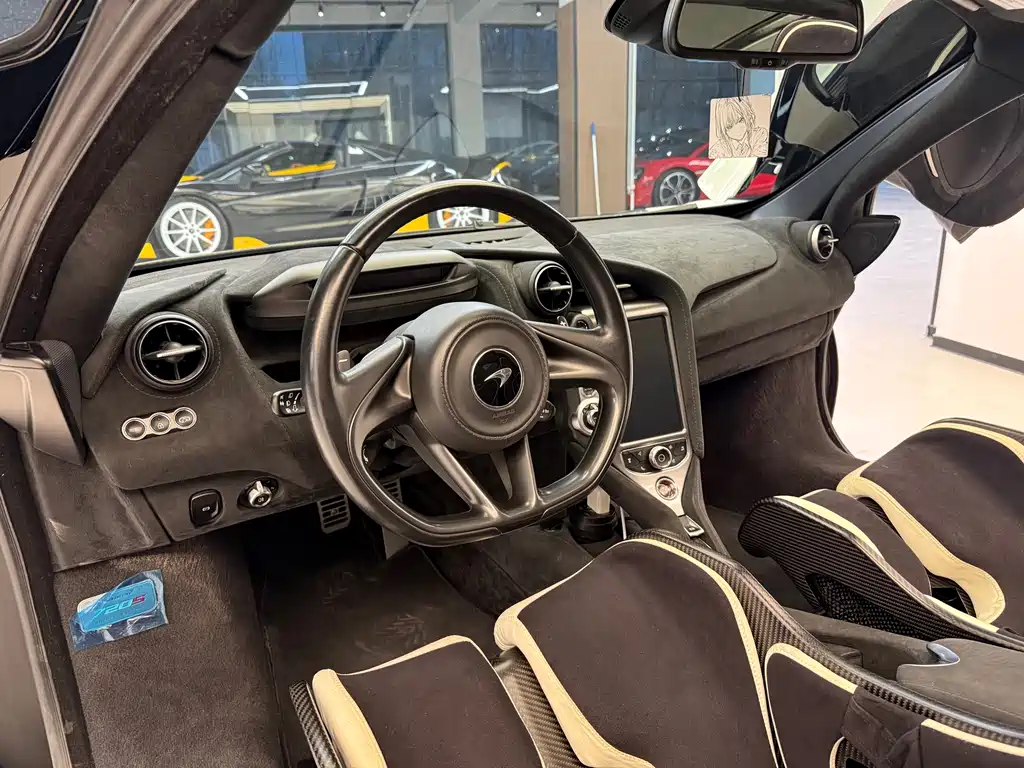 McLaren 720S 2019 4.0T Coupe купить на сайте DeffCars