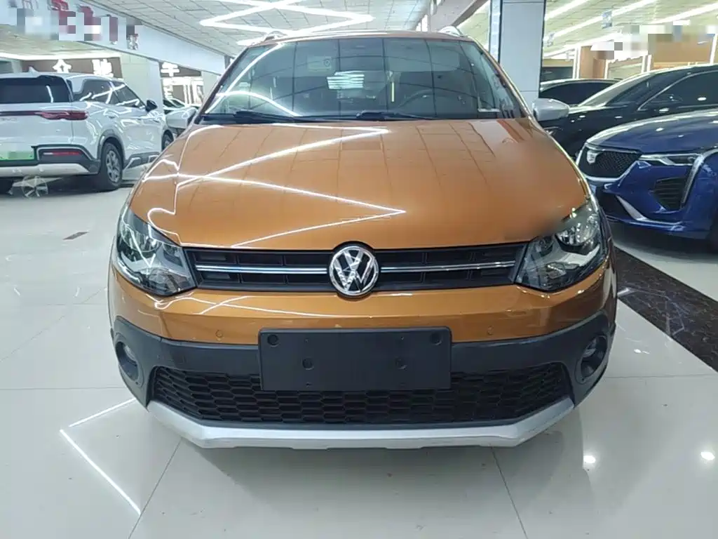 Polo 2016 1.6L Cross Polo automatic купить на сайте DeffCars