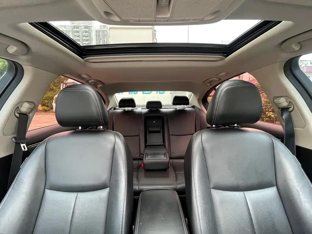 Infiniti Q50L 2018 2.0T Yixiang Edition National V купить на сайте DeffCars