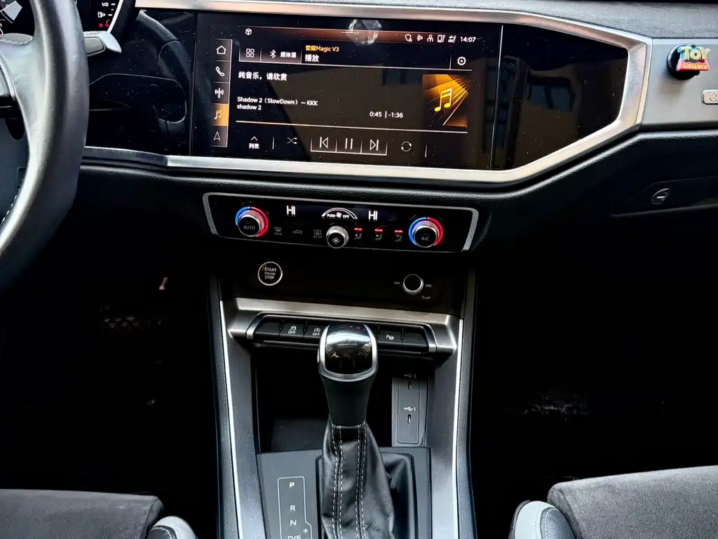 Audi Q3 2022 35 TFSI Fashionable and Dynamic купить на сайте DeffCars