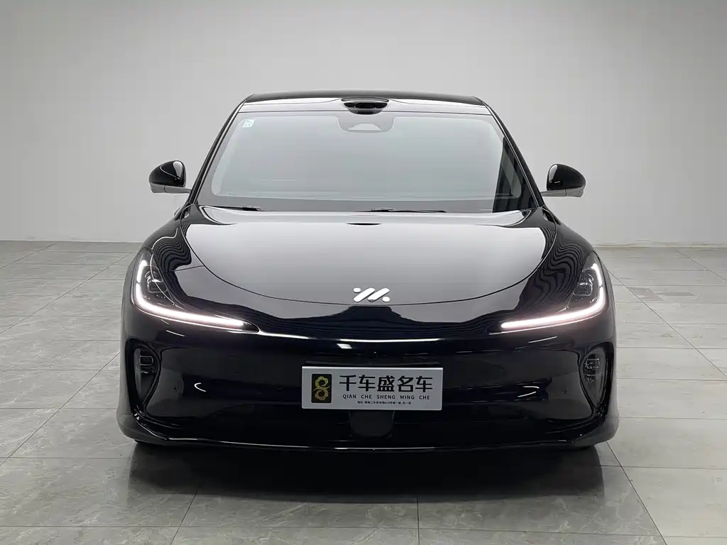 Zhiji L6 2025 Ultra купить на сайте DeffCars