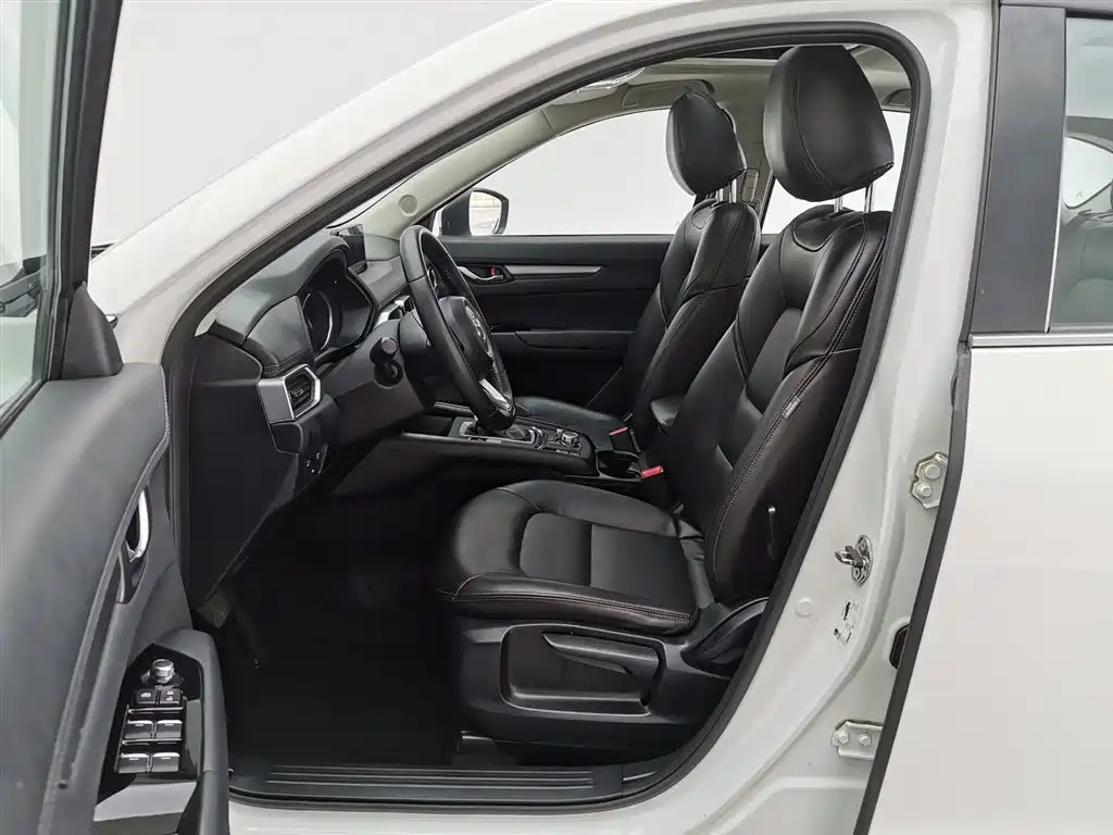 Mazda CX-5 2020 2.0L automatic two-wheel drive smart model купить на сайте DeffCars