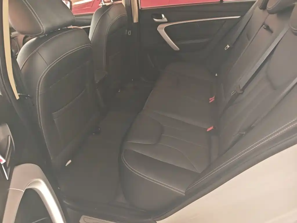 Emgrand 2017 sedan million model 1.5L manual upward version купить на сайте DeffCars