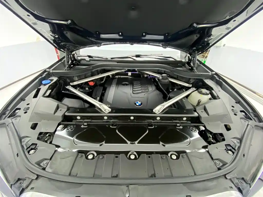 BMW X5 2022 facelift xDrive 40Li M sports package купить на сайте DeffCars