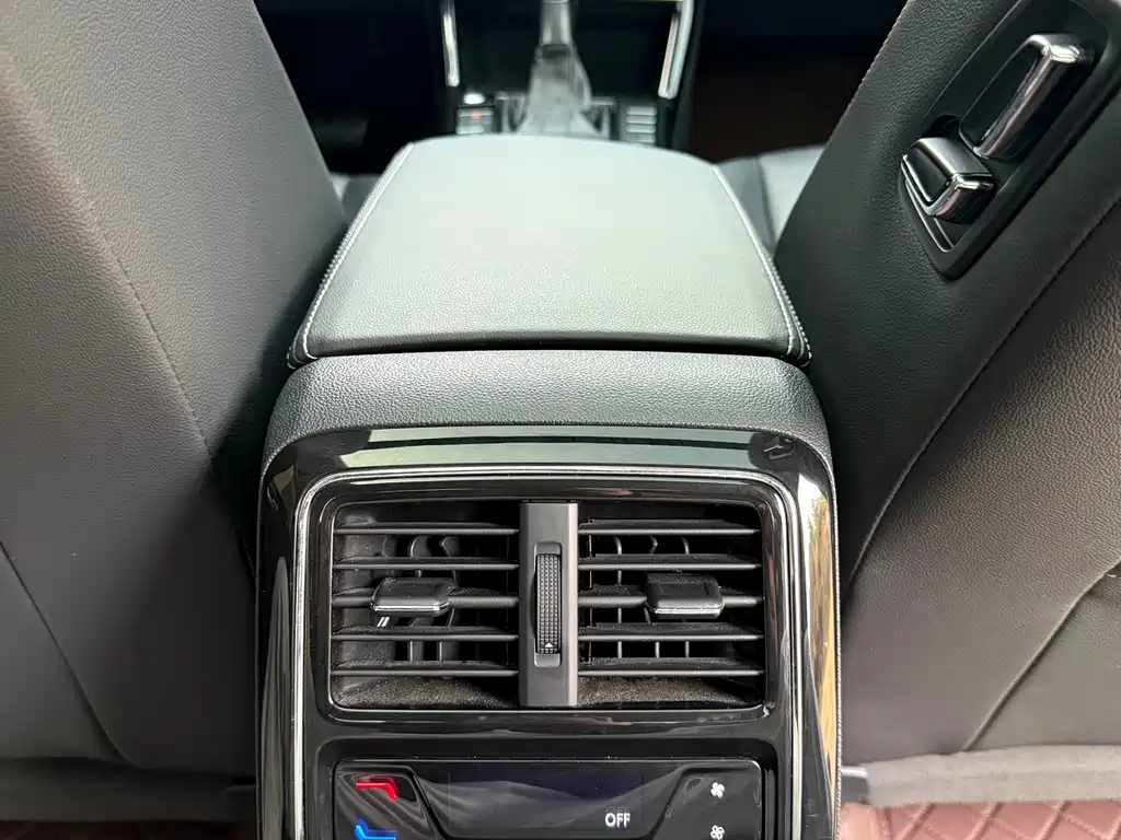 Passat 2023 facelift 330TSI Star Elite Edition купить на сайте DeffCars