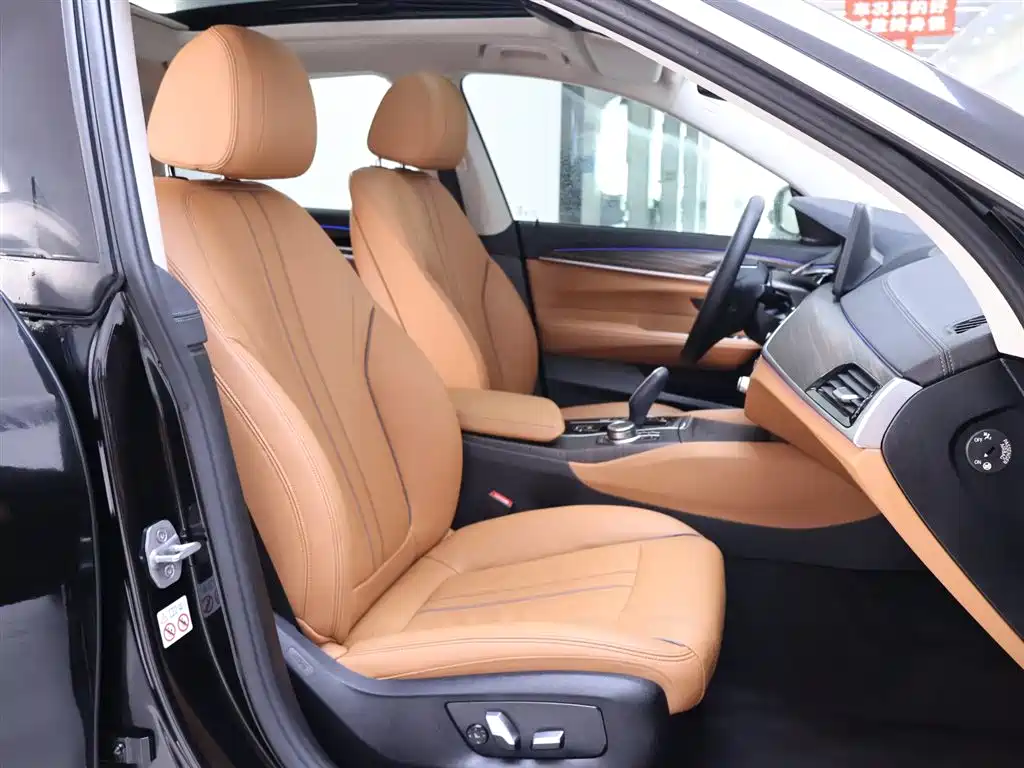 BMW 6 Series GT 2021 630i Luxury Design Package купить на сайте DeffCars