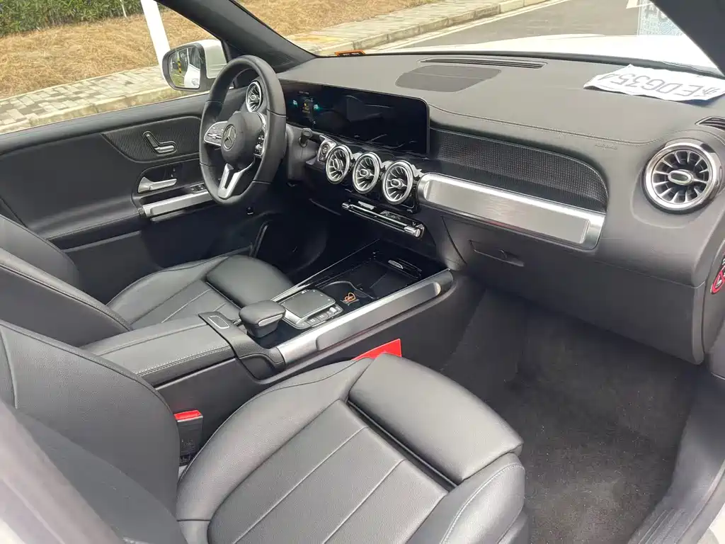 Mercedes-Benz GLB 2021 GLB 200 Dynamic купить на сайте DeffCars