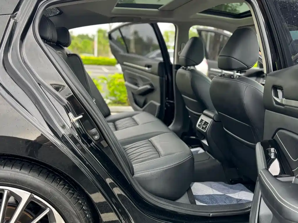 Teana 2022 2.0T XL Premium Edition купить на сайте DeffCars