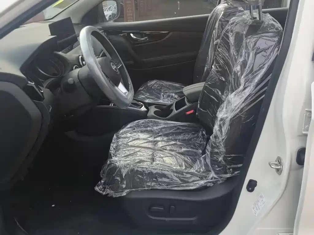 Qashqai 2025 Honor 2.0L CVT XV+ Leading Edition купить на сайте DeffCars