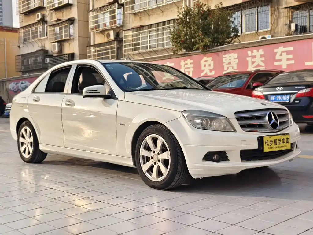 Mercedes-Benz C-Class 2011 C 200 CGI Fashion Model купить на сайте DeffCars