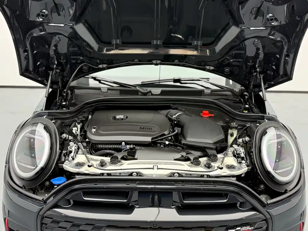 JCW 2025 John Cooper works купить на сайте DeffCars