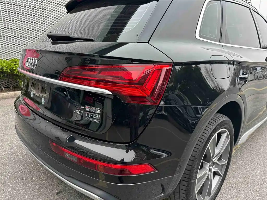 Audi Q5L 2022 facelift 40T luxury and elegant model купить на сайте DeffCars