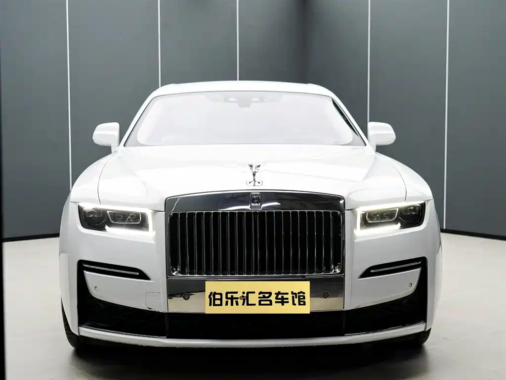 Ghost 2021 6.7T long wheelbase version купить на сайте DeffCars