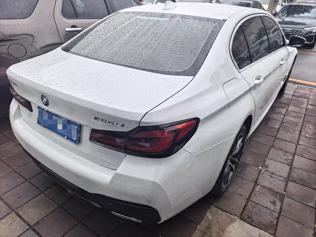 BMW 5 Series 2022 facelift 525Li M Sports Package купить на сайте DeffCars